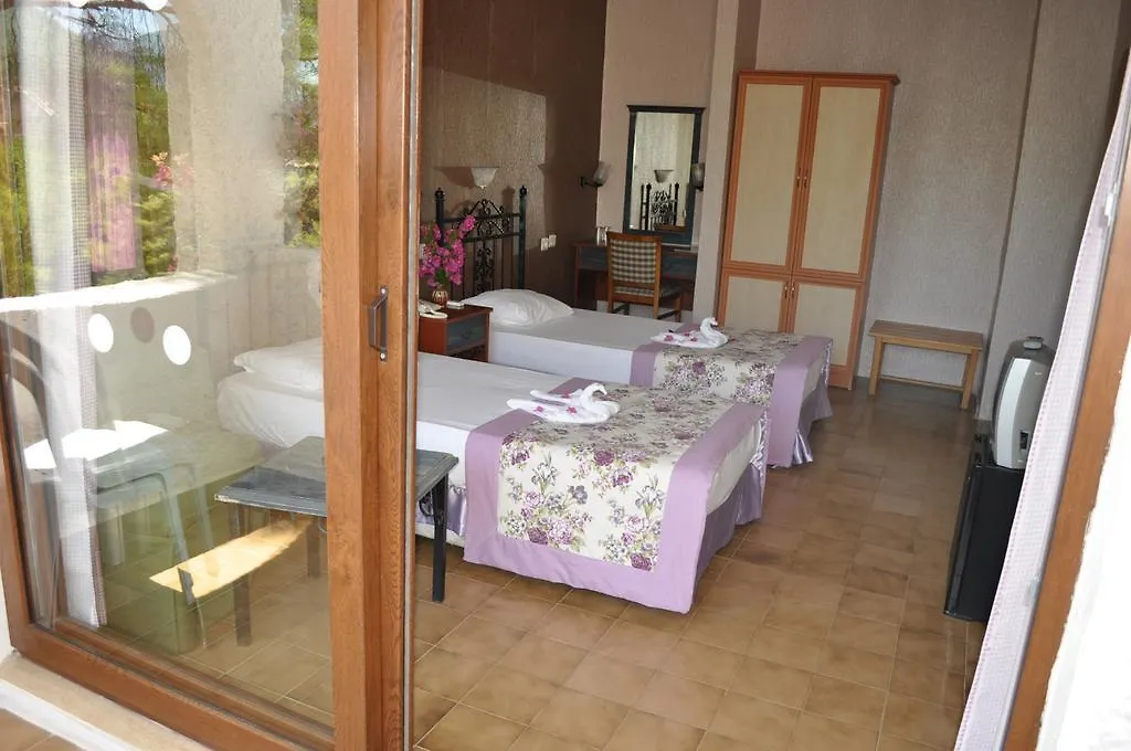 Halici Semera Holiday Village Marmaris 4*,
